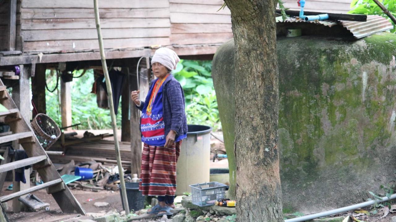 칼라카 홈스테이 오베르주 반 산 사이 외부 사진